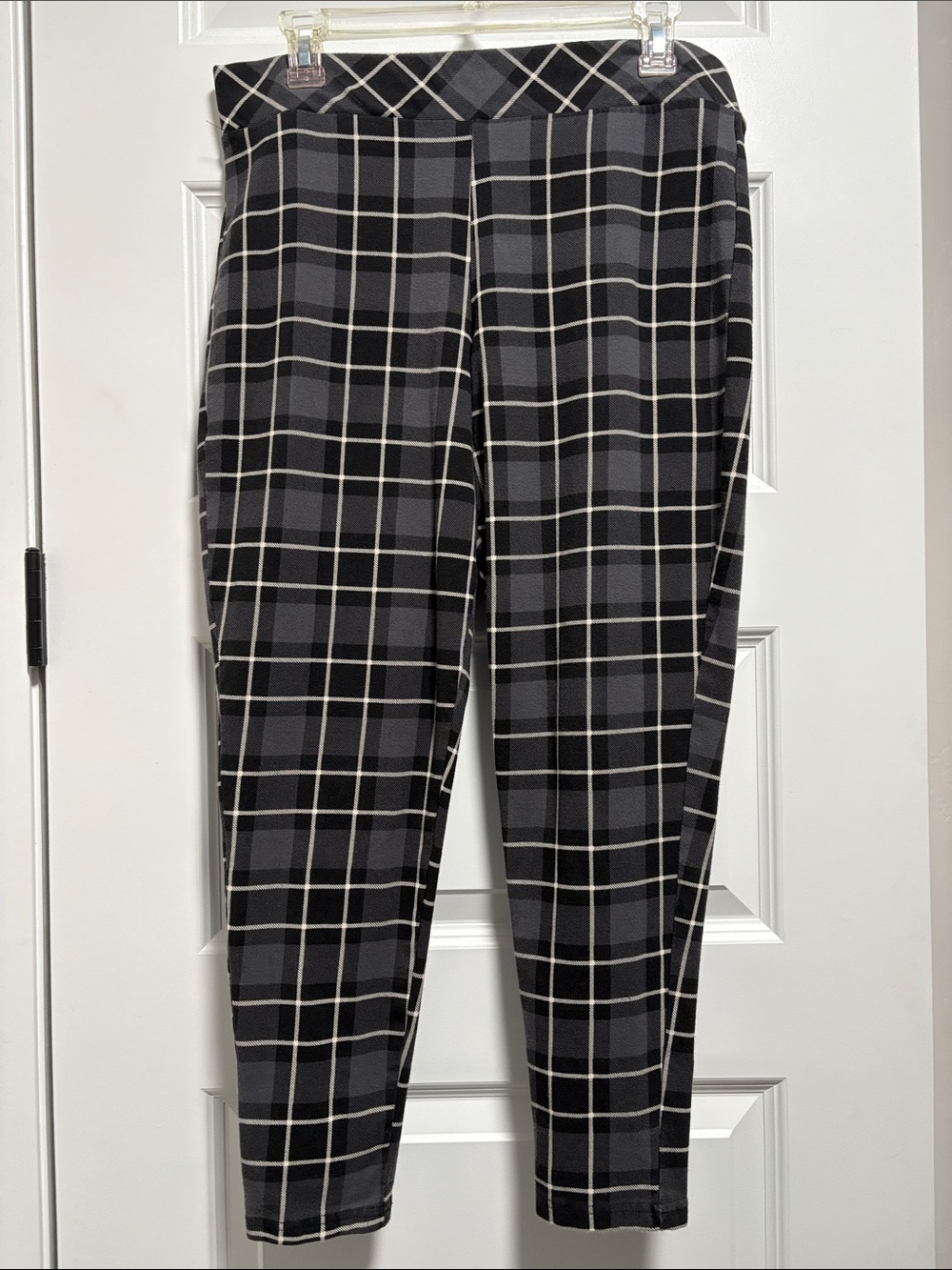 torrid Black and Gray Plaid Leggings